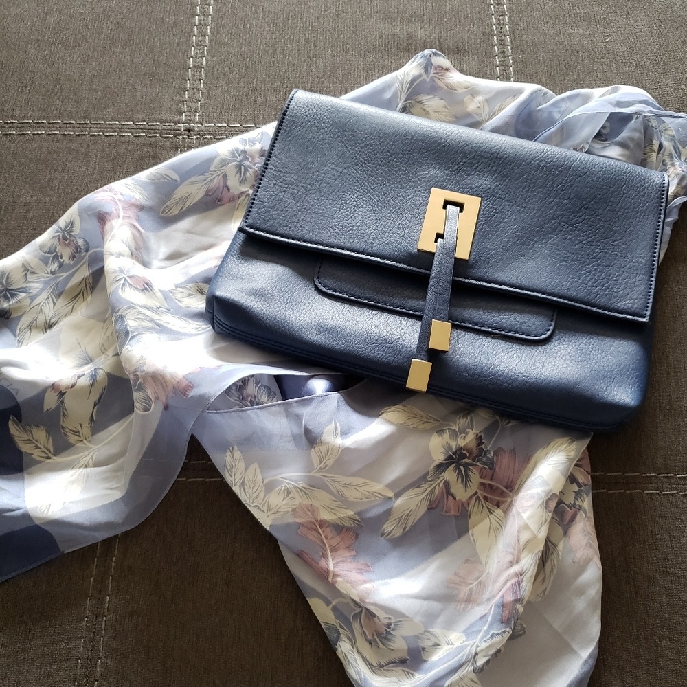 Blue Moda Luxe Clutch